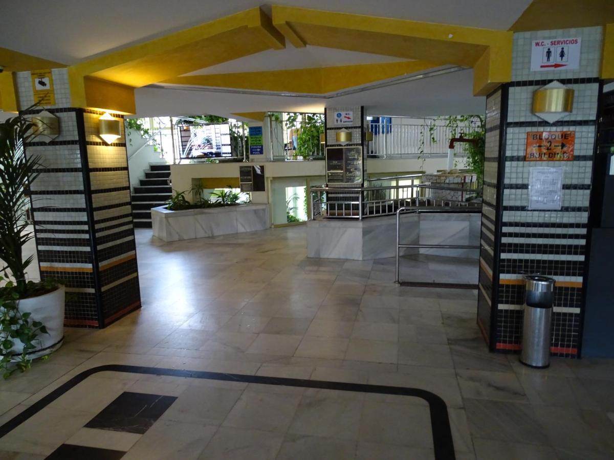 Apartamento En Benalbeach Benalmádena Dış mekan fotoğraf